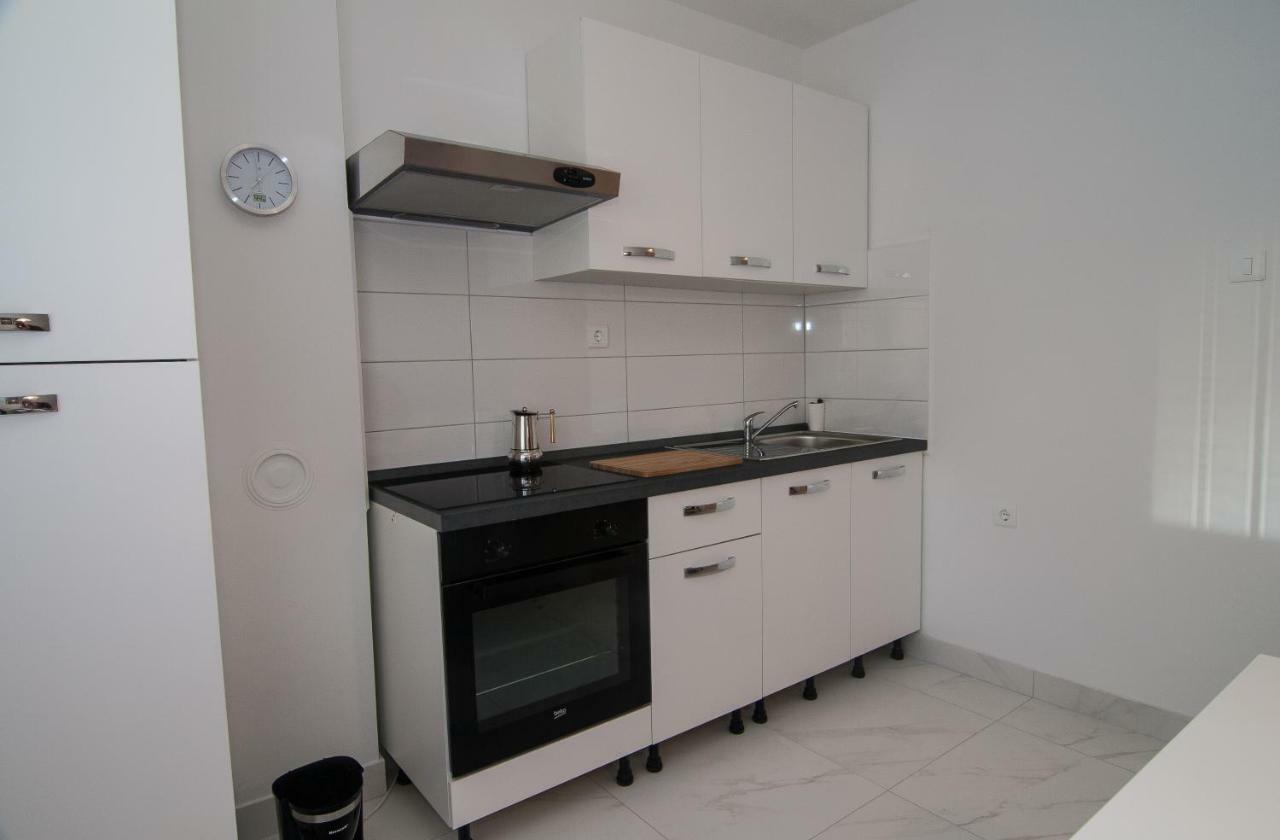 New Renovated Apartment 15 Min From Beach On Foot Pula Exterior foto