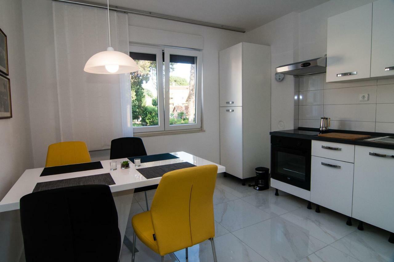 New Renovated Apartment 15 Min From Beach On Foot Pula Exterior foto